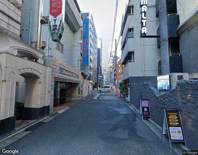HOTEL MALTA 左側からの外観