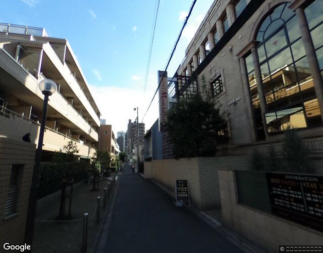 HOTEL Monbijou 裏側からの外観