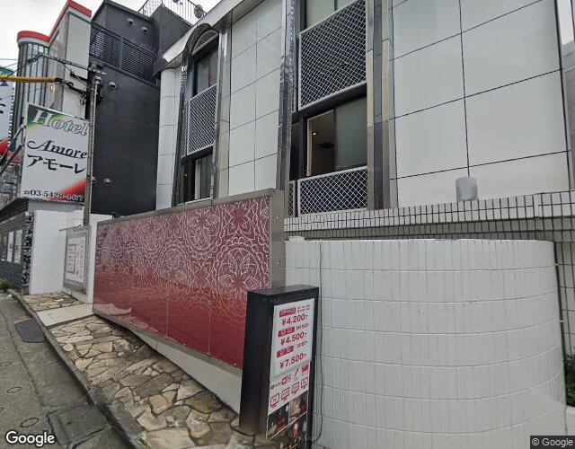 Hotel White City 23 裏側からの外観