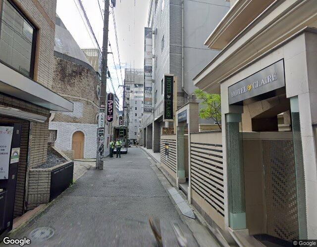 HOTEL SKPLAZA2 左側からの外観