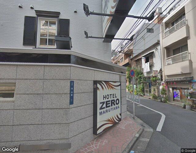 ZERO MARUYAMA 裏側からの外観