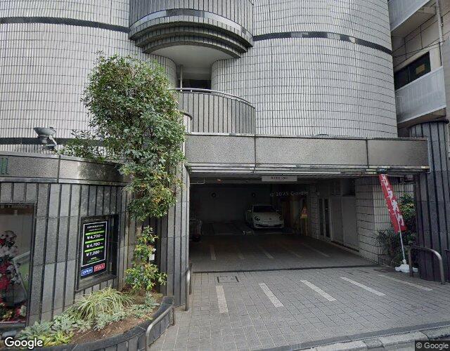 HOTEL 03 右側からの外観