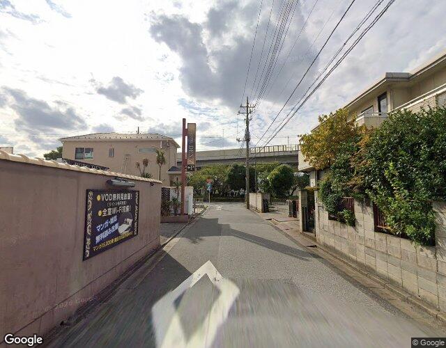HOTEL DEN 左側からの外観