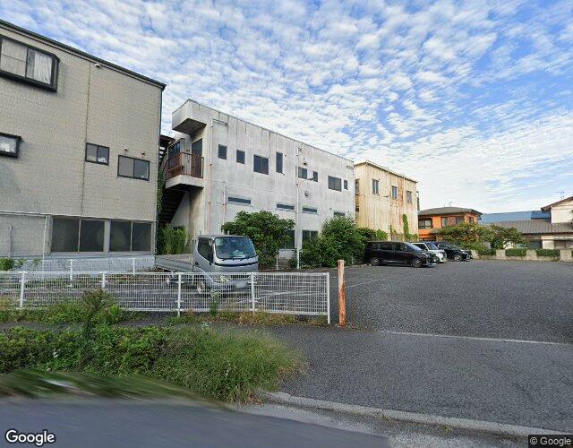 グリーンパレス 左側からの外観