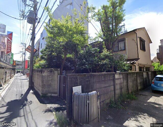 FOXY 左側からの外観