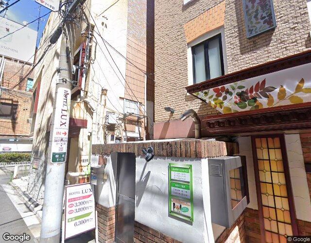 鶯谷Bella HOTELの外観