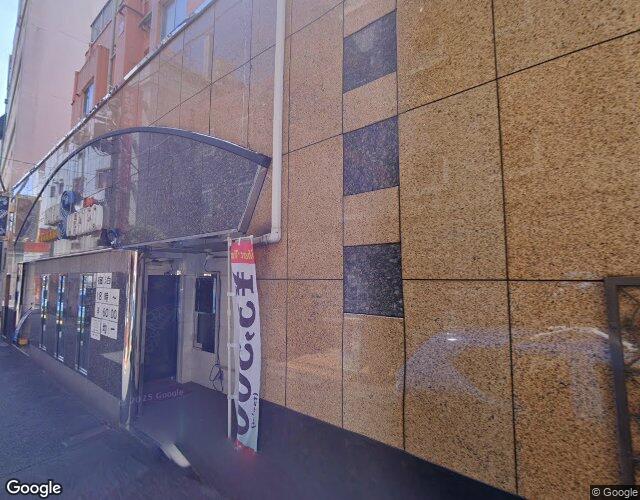 鶯谷Bella HOTEL 左側からの外観
