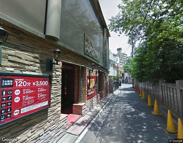 HOTEL EXE ANNEX 右側からの外観