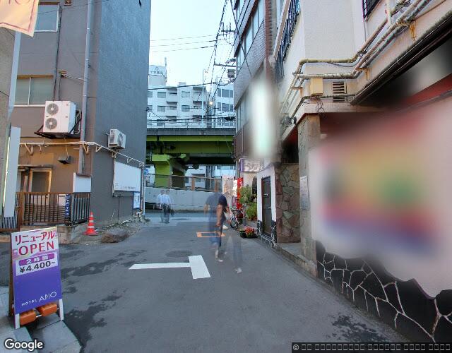 HOTEL APIO 裏側からの外観