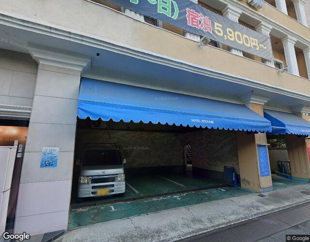 ガラスの城の外観