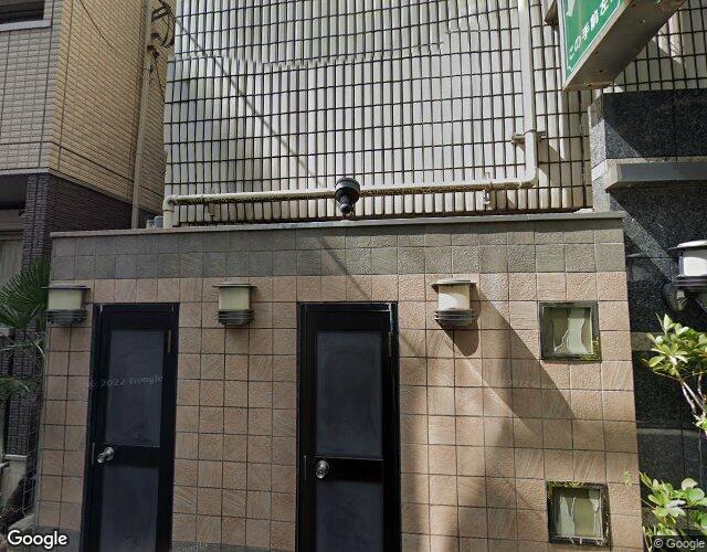 ピュア 左側からの外観