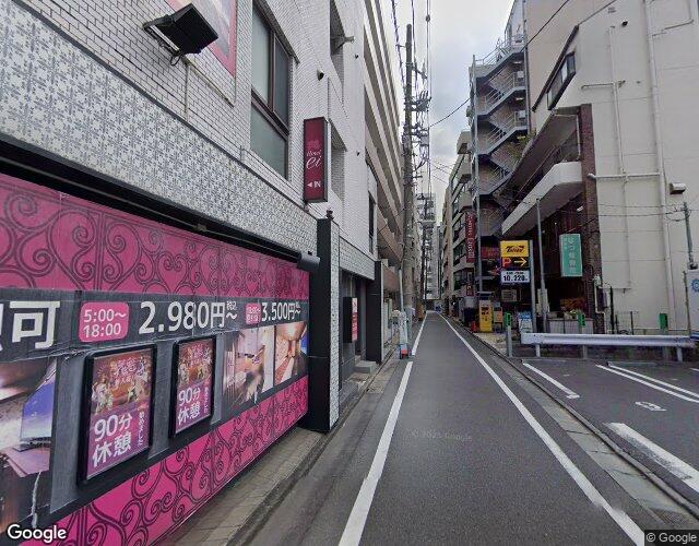 ホテル イーアイ五反田 右側からの外観