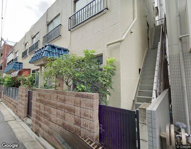 HOTEL ViLLa City青戸 左側からの外観