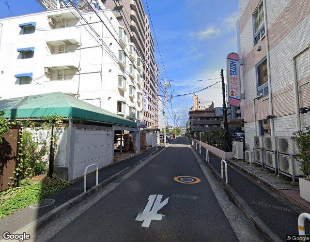 セリーズ 右側からの外観