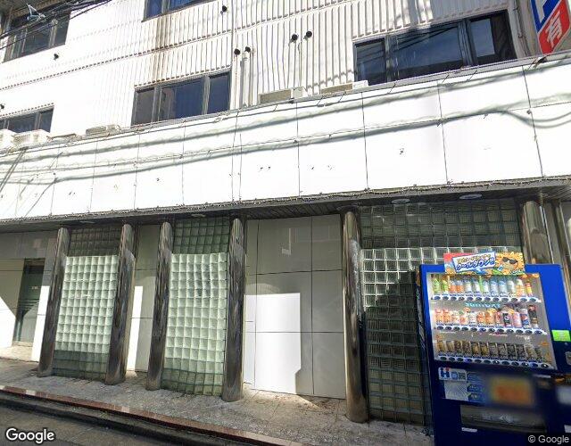 レジェンドの外観