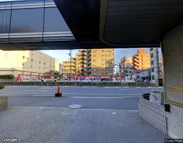 ホテル ノイ 右側からの外観