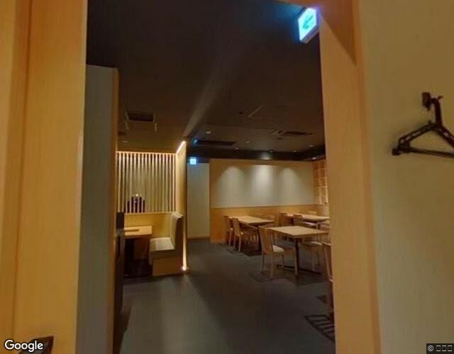 アミー 左側からの外観