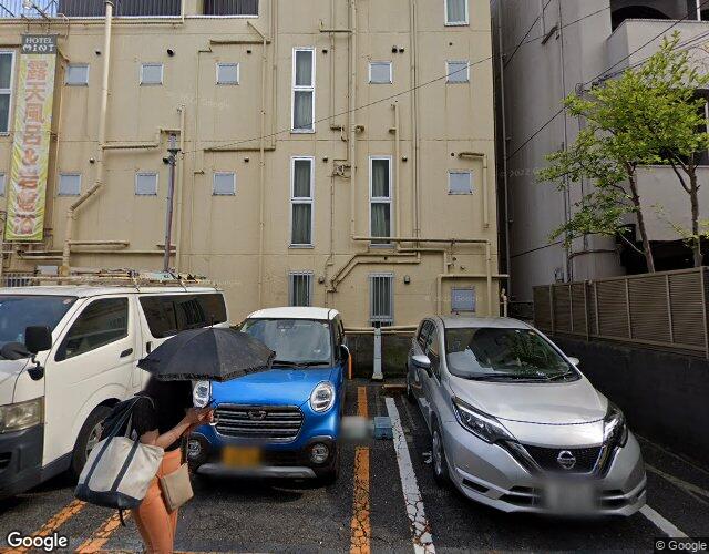ホテル スカイロード 裏側からの外観