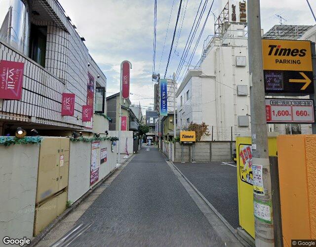 エルス 右側からの外観