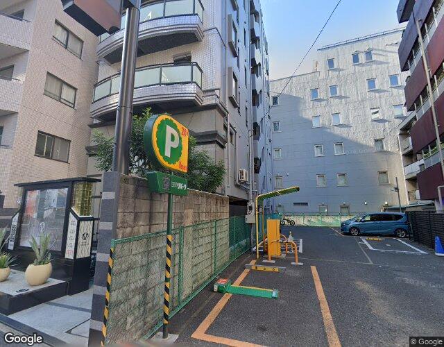 VARKIN 池袋西口店の外観