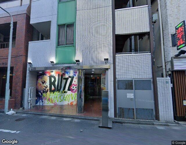 ホテル ティファナイン 池袋 右側からの外観