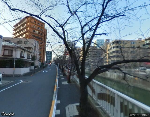 目黒エンペラー 右側からの外観