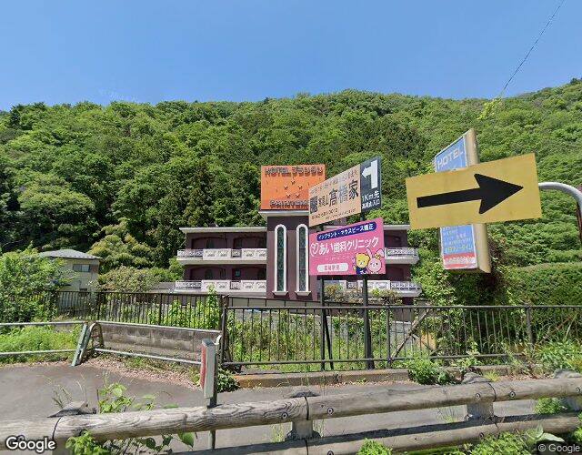 ホテル プランタン高尾店の外観