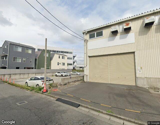 アラウダリゾート国立 右側からの外観