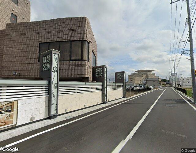 HOTEL CHERENA（ホテルシェレナ国立） 裏側からの外観