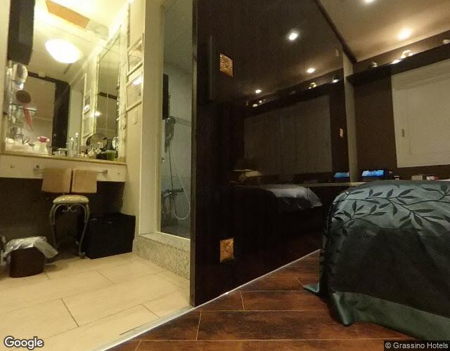 GRAND CARIBBEAN PRIVATE HOTEL 裏側からの外観
