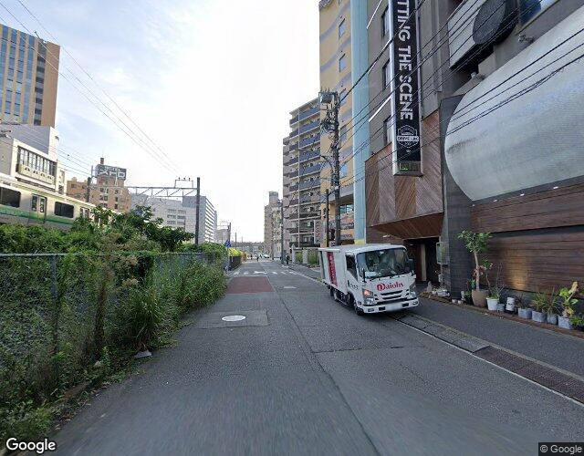 HOTEL The SCENE 右側からの外観