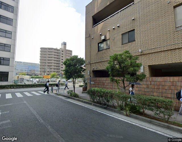 ホテル メトロ 新横浜 裏側からの外観