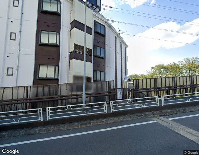 bella casa M 左側からの外観