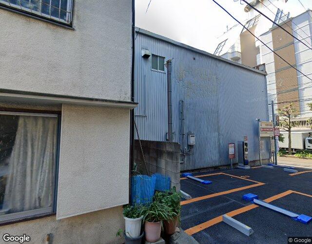 ホテル 2001 裏側からの外観