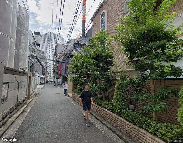 ホテル八重洲 右側からの外観