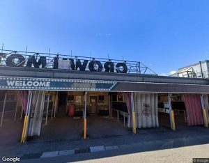 CROWN MOTEL