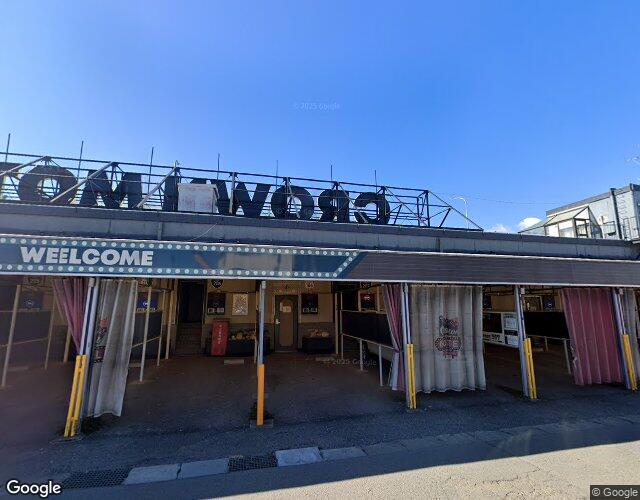 CROWN MOTELの外観