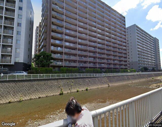 Riverside KOJO 右側からの外観