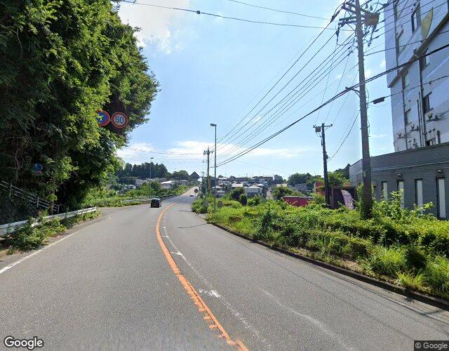 HOTEL555 秦野 -現 UTSUTSU- 右側からの外観
