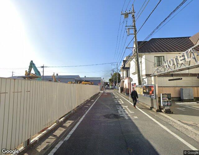 GOLF厚木 裏側からの外観
