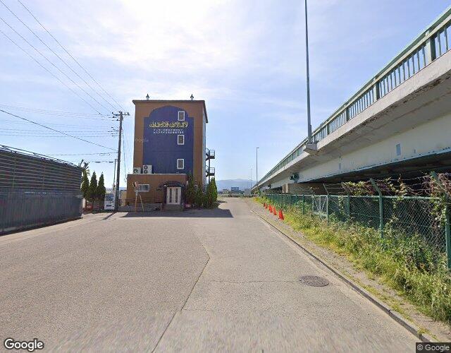 Think･Hotel･Think 左側からの外観