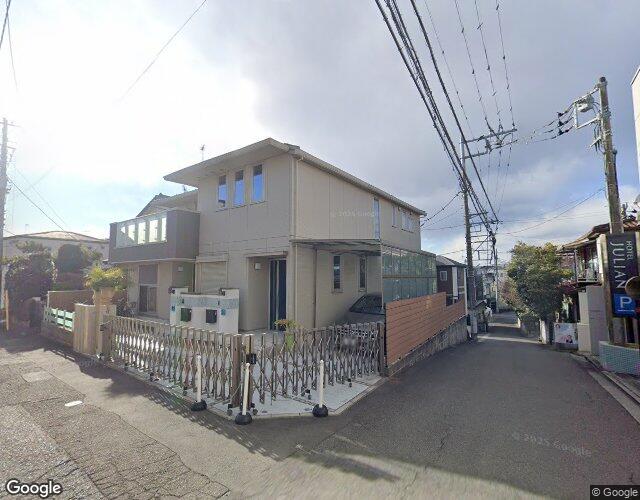 ホテル ジュリアン 左側からの外観
