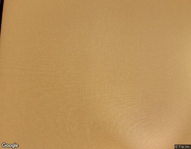 HOTEL TIARA Brun 裏側からの外観