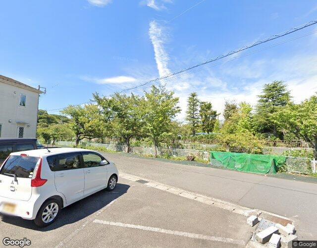 ホテル フェスタ横須賀 左側からの外観