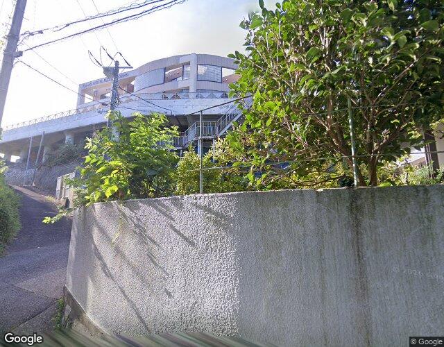 ホテル　フェスタ葉山の外観