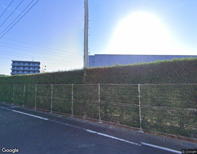 ブルージュ 右側からの外観