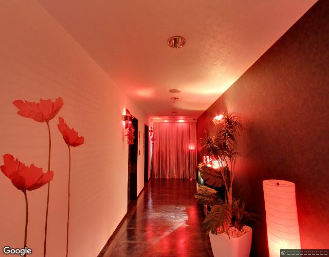 HOTEL PASADENA 11 右側からの外観