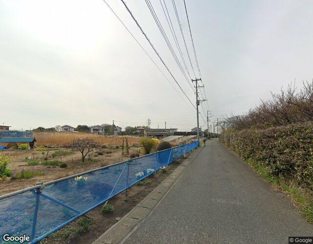 サンドベージュ 左側からの外観