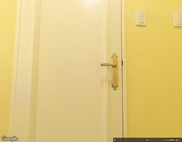 HOTEL VARICIAN 木更津店 左側からの外観