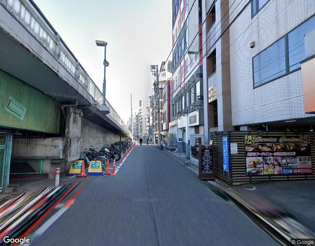 ハイビスカス川口 右側からの外観